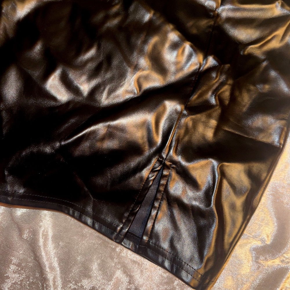Leather skirt
